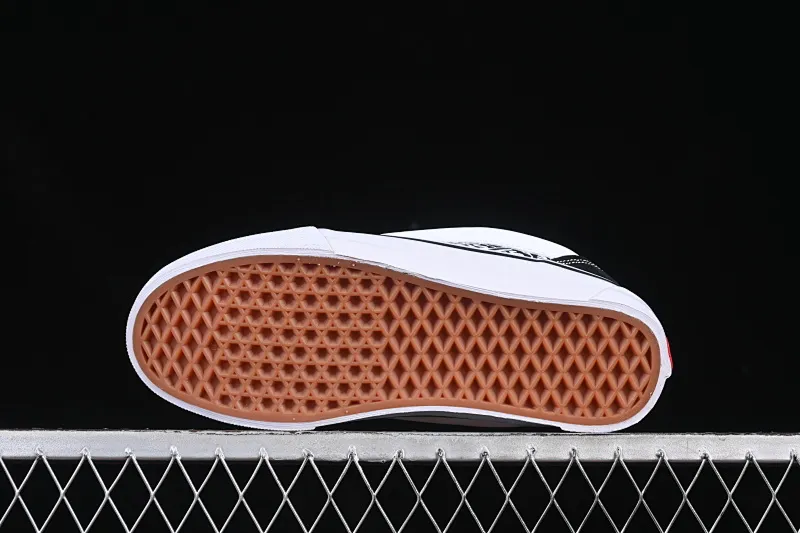 All categories Vans Vans series Vans Low Vans low-top Vans Knu Skool Vans low-top retro casual fat bread shoes VN000CS0239